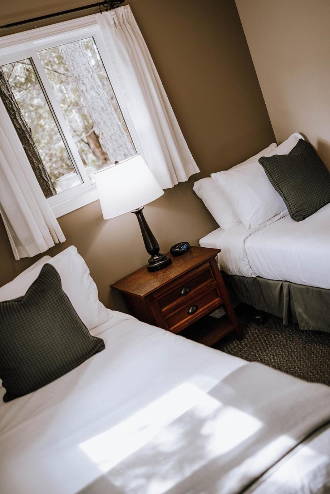 Page'S Resort & Marina Gabriola Luaran gambar